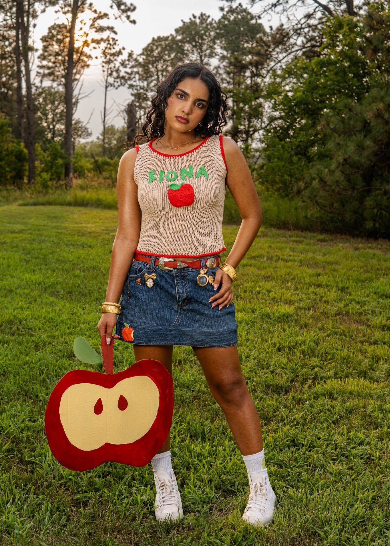 Red Fiona Apple knit top
